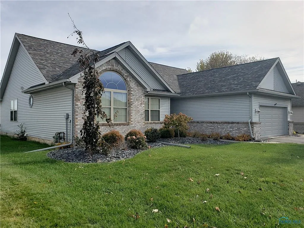 527 Georgetown Dr photo 1