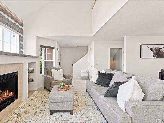 5th image of 13279 Holly Street #F