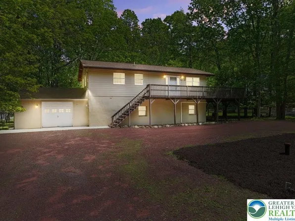 289 Towamensing Trl, Albrightsville, PA 18210