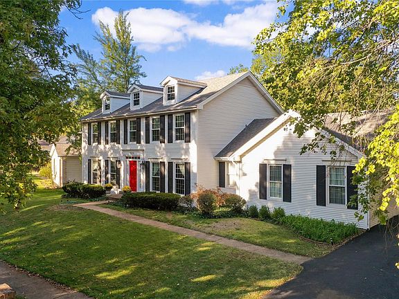 2nd image of 1826 Brittania Ct