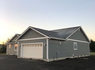 162 Lotzgesell Rd, Sequim, WA 98382