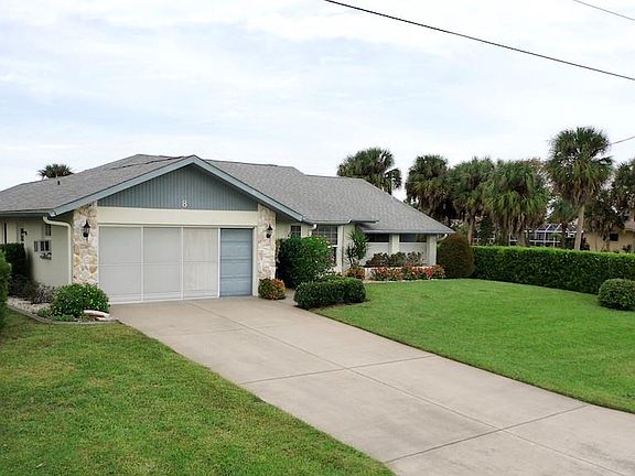 3rd image of 8 Bunker Cir