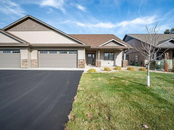 1460 Robert St, Prescott, WI 54021