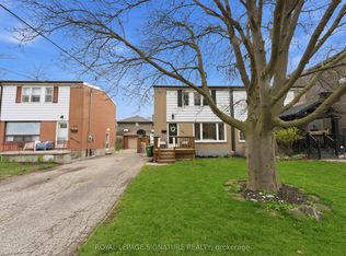 32 Althea Rd, Toronto, ON M6S2P2