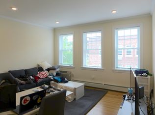 4 Auburn St, Brookline, MA 02446