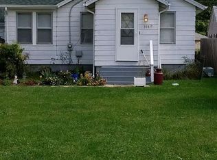 104 Apple St, Creve Coeur, IL