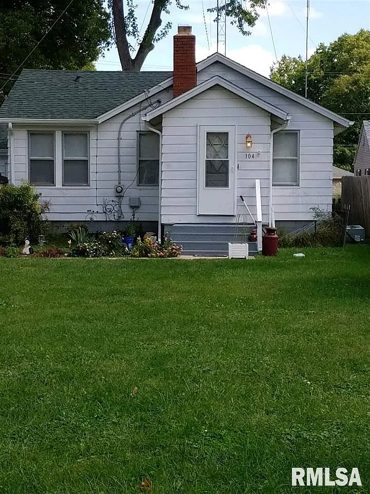 104 Apple St photo 1