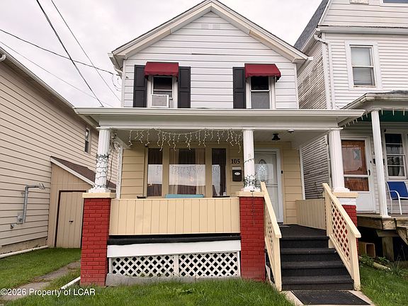 3rd image of 105 E Liberty St