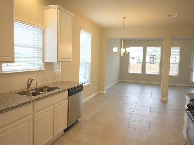 11000 Bruneau Trl — Photo 10