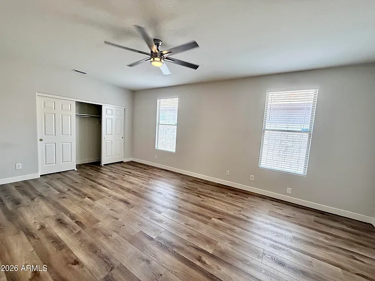 6558 W Townley Ave — Photo 25