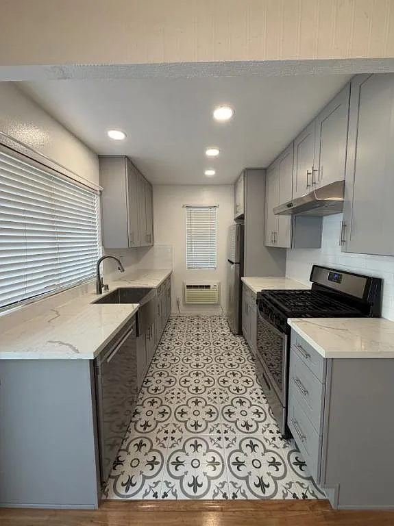 8355 Westmore Rd, unit 26 — Photo 4