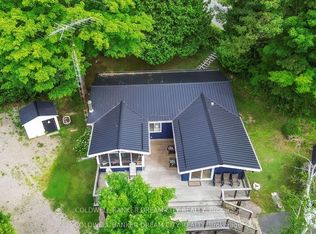 1004A Almond Ln, Central Frontenac, ON K0H1B0