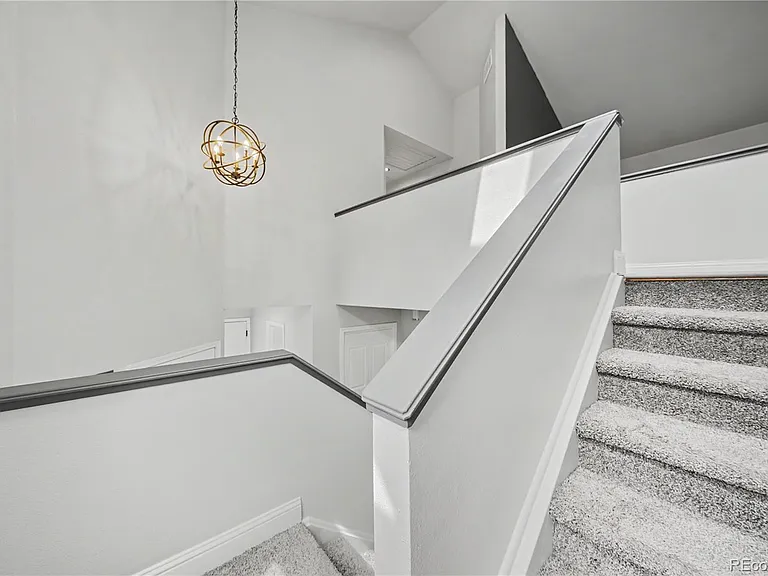 5584 Stonewall Pl — Photo 8