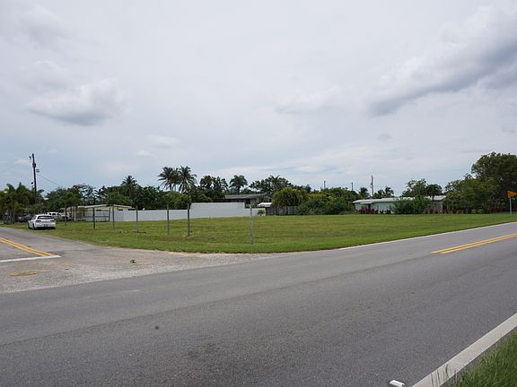 3rd image of 35301 SW 192 Ave