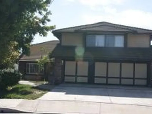 4807 Cinco View Dr, Whittier, CA 90601