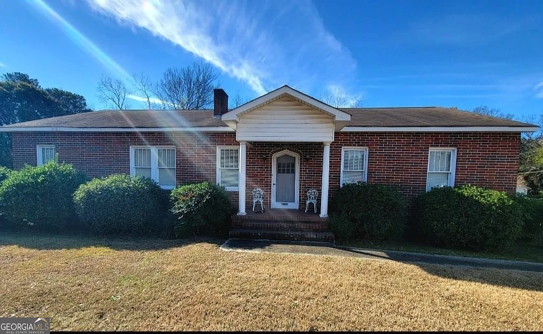 3733 Jeffersonville Rd photo 1