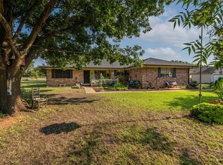 3343 Carriage Cir, Sherman, TX 75092