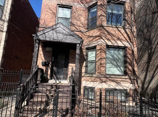 1046 W Dakin St #1, Chicago, IL 60613