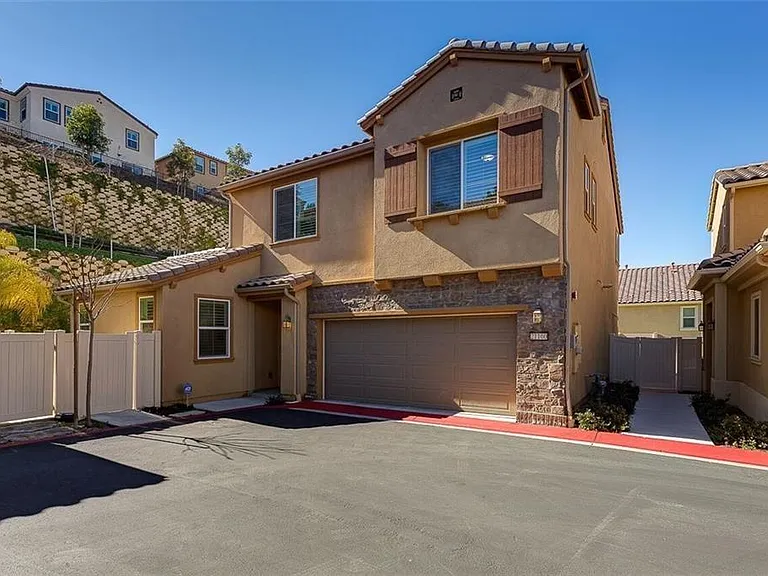 21100 Blossom Way — Photo 1