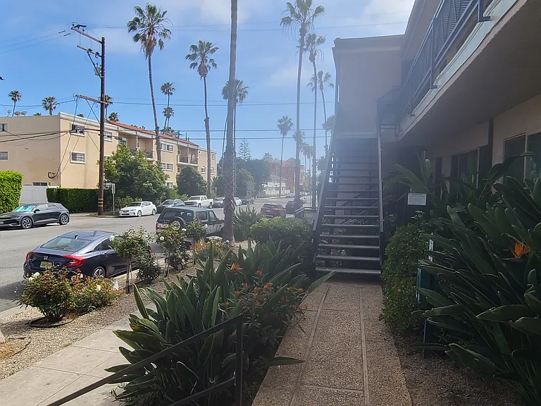 425 Washington Ave #3 — Photo 18