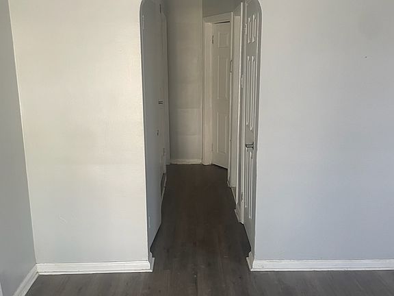 5th image of 18530 Kingsville St