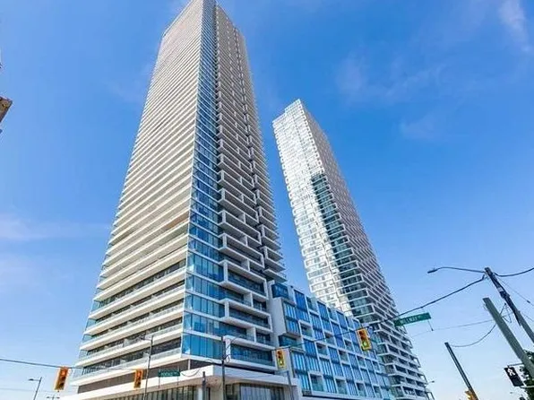 950 Portage Pkwy, Vaughan, ON