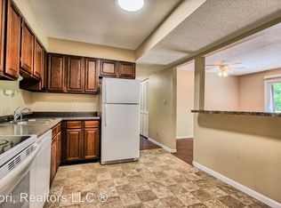 1300 Florida St APT 11, Edwardsville, IL 62025