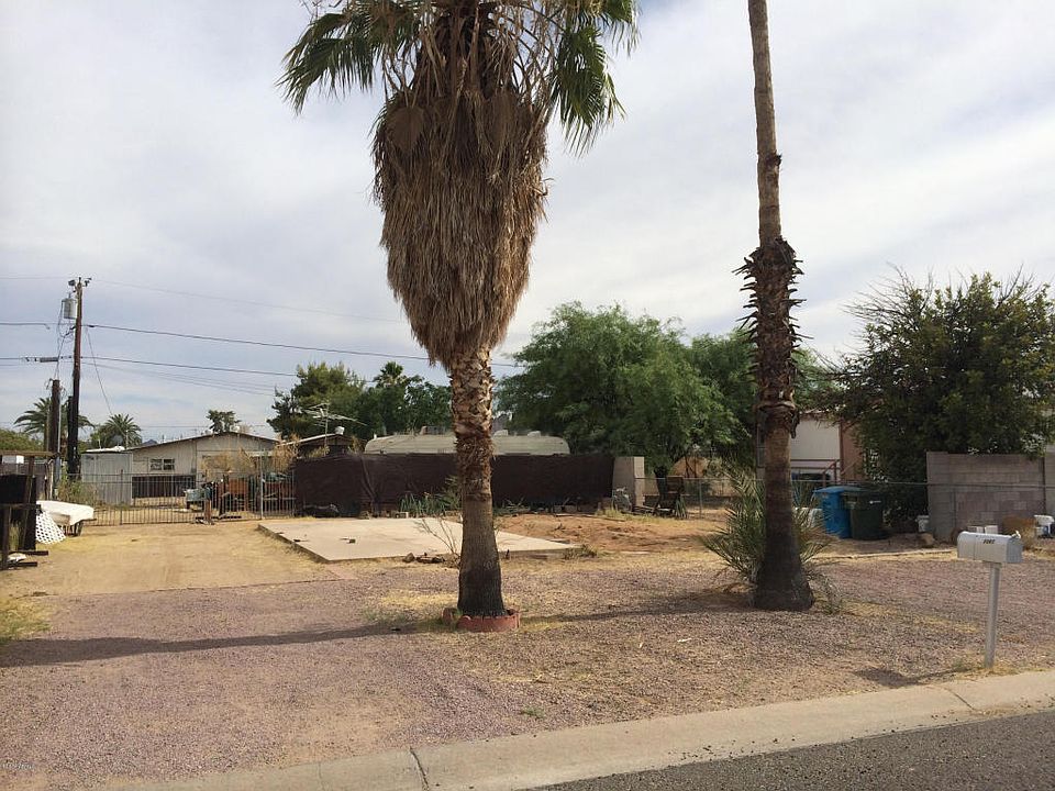 2nd image of 2061 E Villa Rita Dr