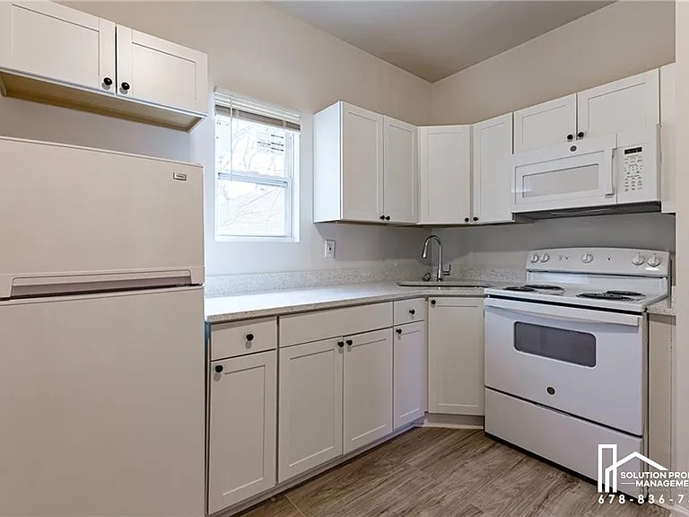 987 Dimmock St SW #4 — Photo 7