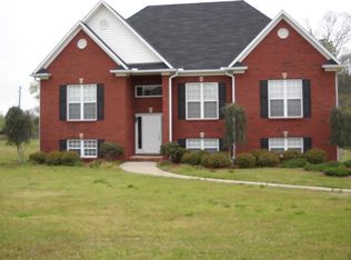 1804 Parc Ridge Cir, Warrior, AL 35180