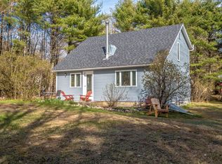 39 Berry Rd, Sweden, ME 04040