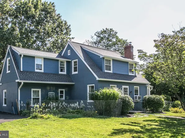 23 Adams Ave, East Norriton, PA 19401