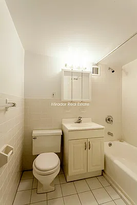 Rented by Mirador Real Estate | media 18