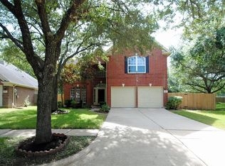 819 Fairpark Ln, Sugar Land, TX 77479