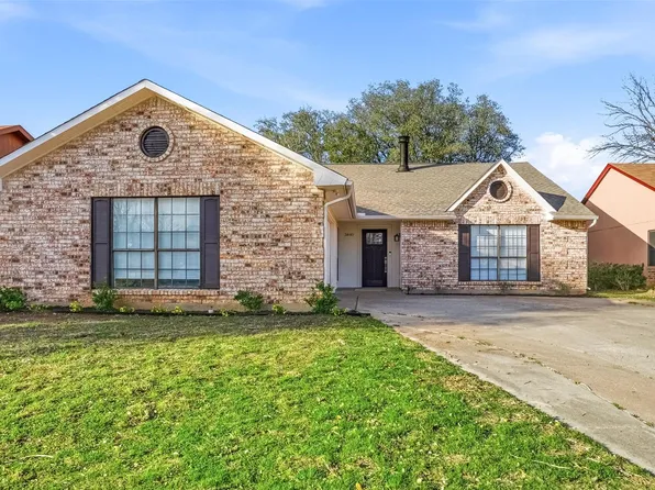 3840 Seven Gables St, Fort Worth, TX 76133