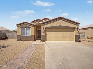 8706 W Stanley A Goff Dr, Tolleson, AZ 85353