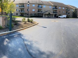 3170 E Stroop Rd, Dayton, OH 45440