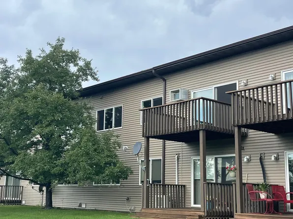 409 Norway Ave APT 204, Pine River, MN 56474