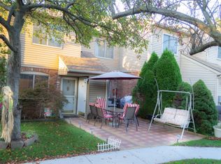23 E Franklin Ln APT C, Staten Island, NY 10306