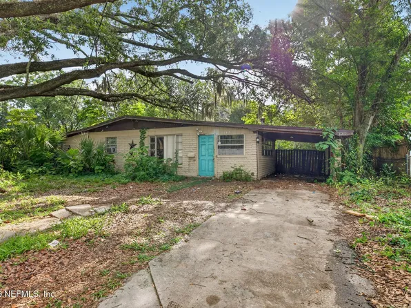 3147 Cathedral Ln, Jacksonville, FL 32277
