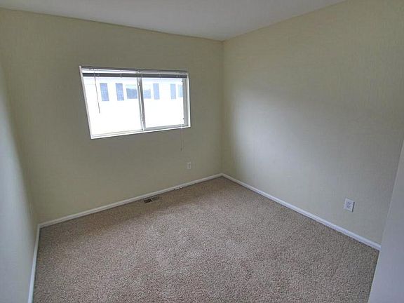 5th image of 7848 S Kalispell Cir