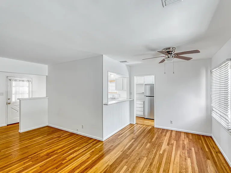 15905 Enadia Way — Photo 6