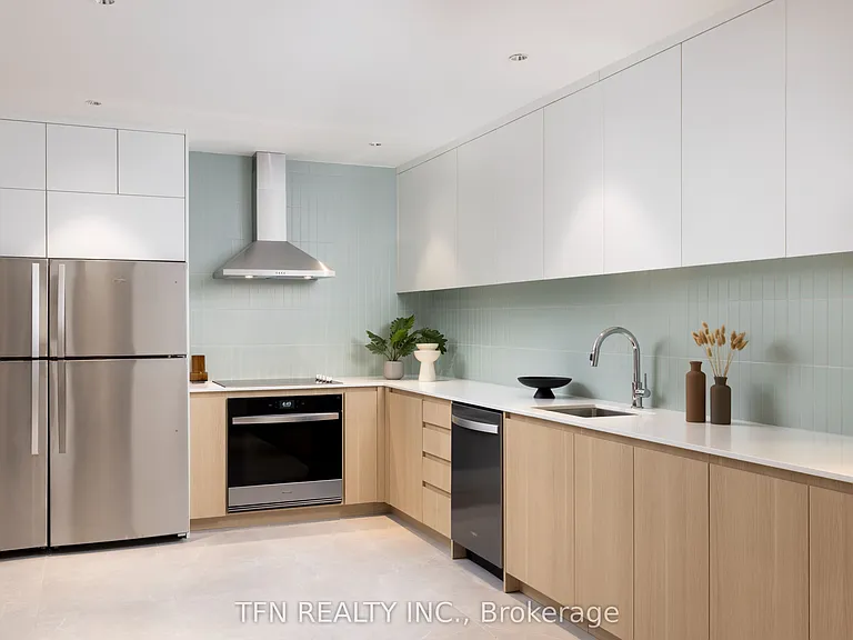 15 Richardson St #217 — Photo 30
