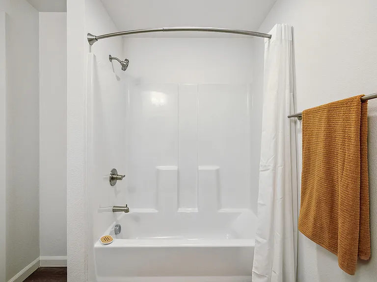 Pullman Lofts — Photo 21
