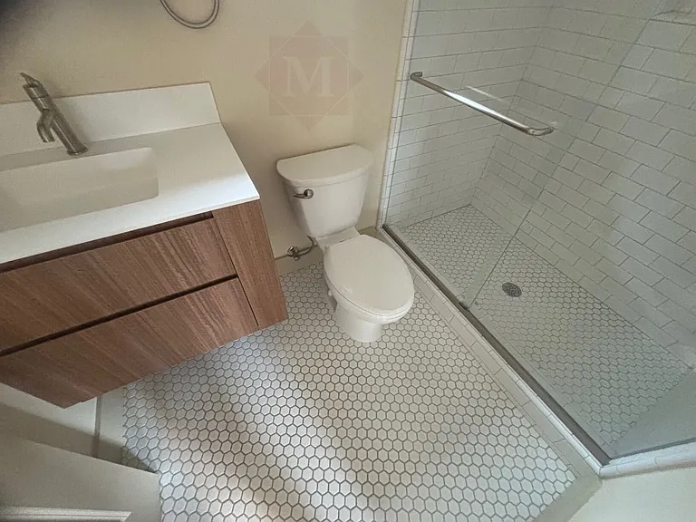 1731 Laurel Ave — Photo 8