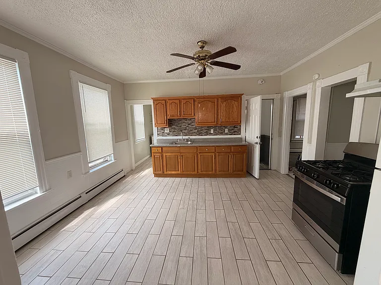 59 Wolcott St #1 — Photo 15