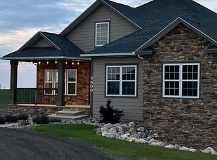 3400 Beaver Creek Rd SW, Minot, ND 58701
