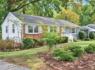 2126 Woodview Dr, Raleigh, NC 27604