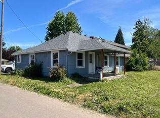 1415 S Park St, Lebanon, OR 97355