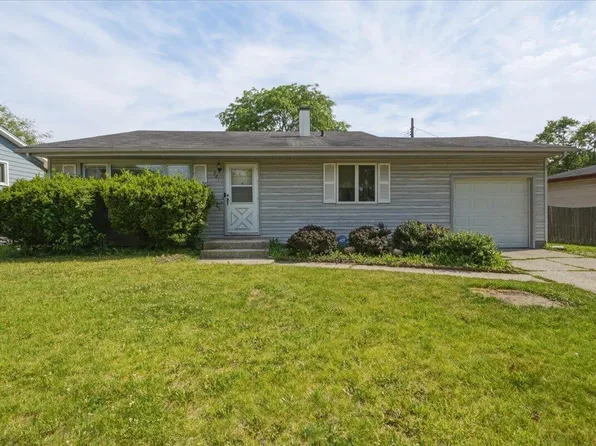 981 W 69th Pl, Merrillville, IN 46410